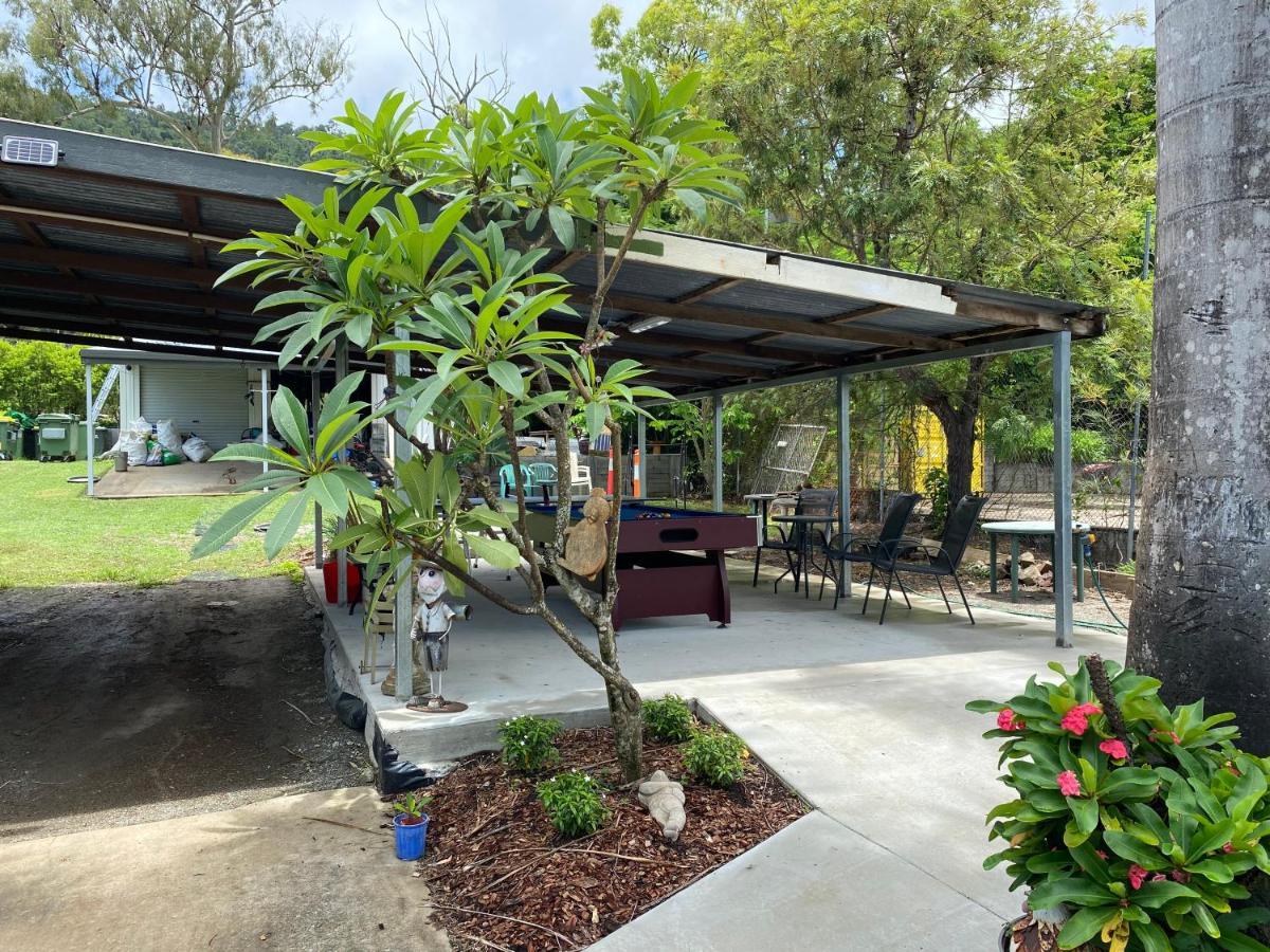 Bush Village Holiday Cabins Airlie Beach Ngoại thất bức ảnh