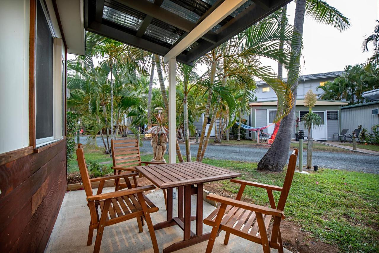 Bush Village Holiday Cabins Airlie Beach Ngoại thất bức ảnh