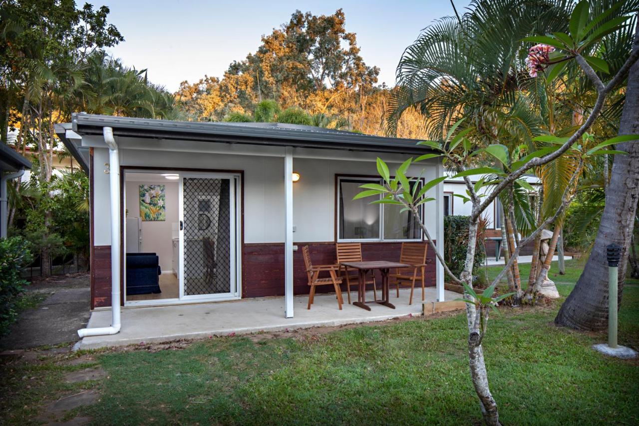 Bush Village Holiday Cabins Airlie Beach Ngoại thất bức ảnh