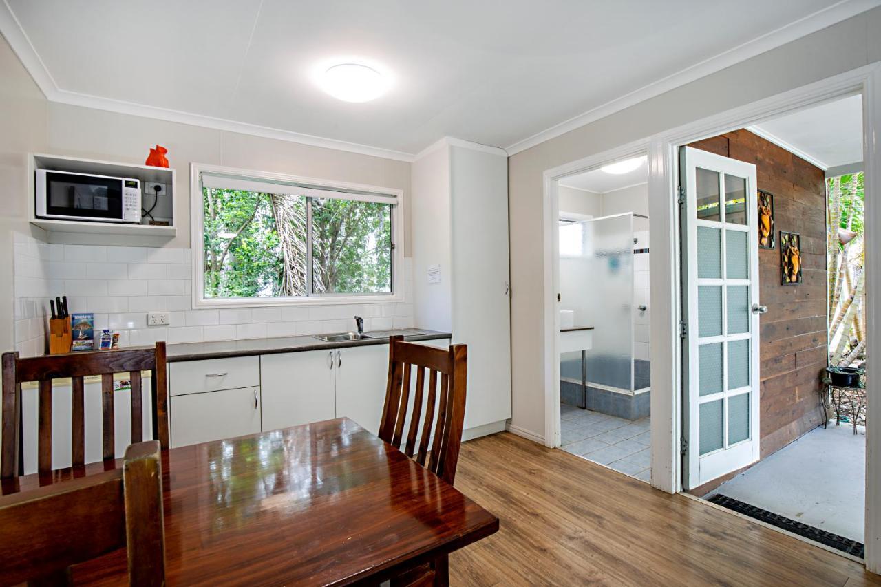 Bush Village Holiday Cabins Airlie Beach Ngoại thất bức ảnh