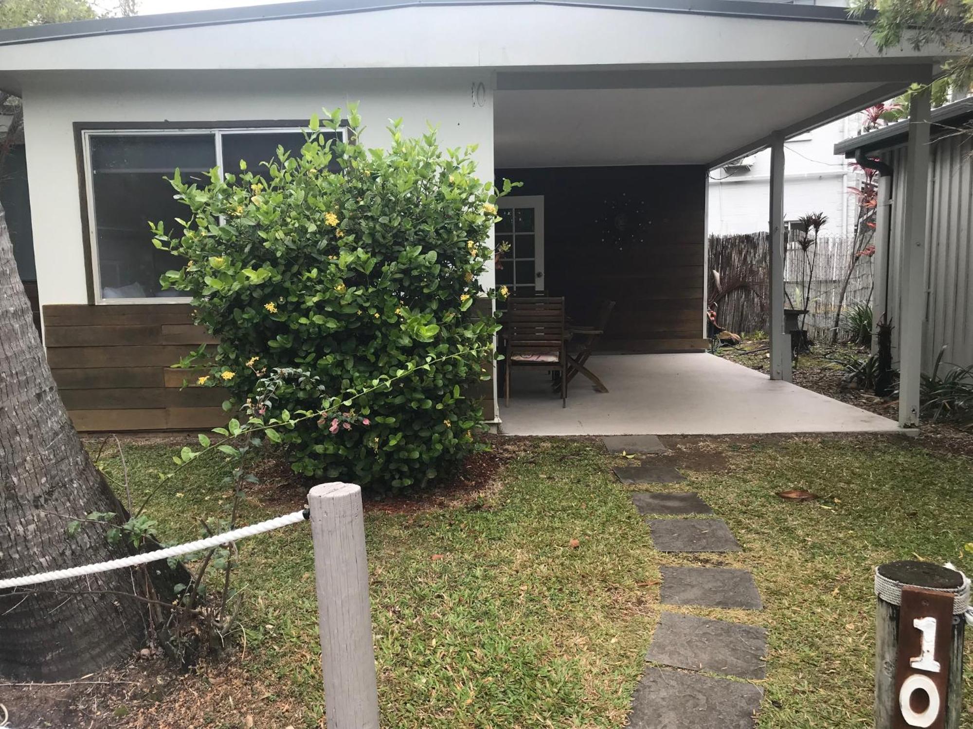 Bush Village Holiday Cabins Airlie Beach Ngoại thất bức ảnh